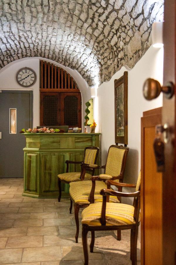 فندق S'Ammentu House بوسا المظهر الخارجي الصورة